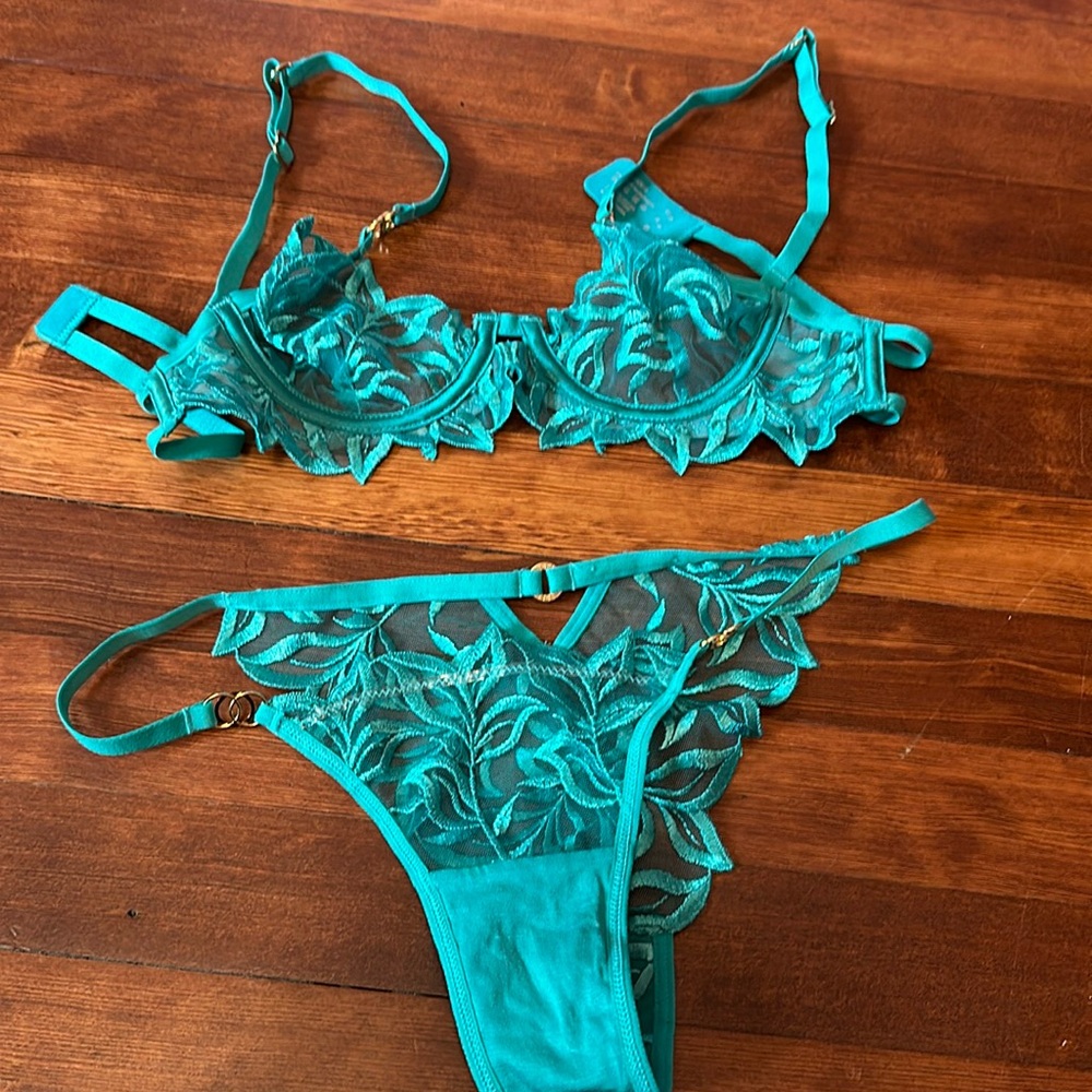 NEW bootaybag lingerie sz S